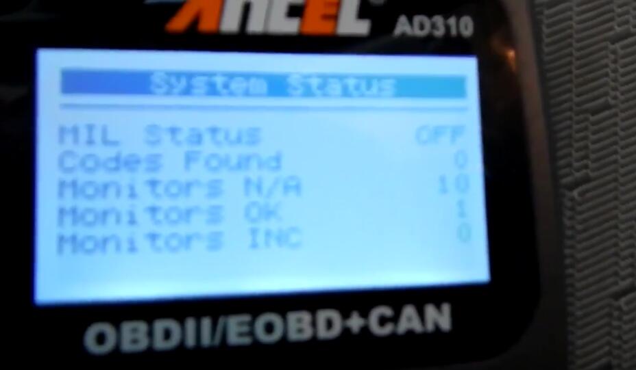 Ancel AD310 Scanner View on Chevrolet Silverado (4)